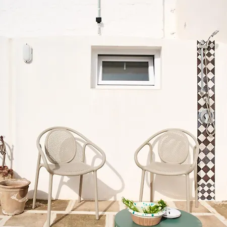 Silentio N2-ostuni-jacuzzi Apartmán