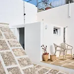 Silentio N2-ostuni-jacuzzi אוסטוני