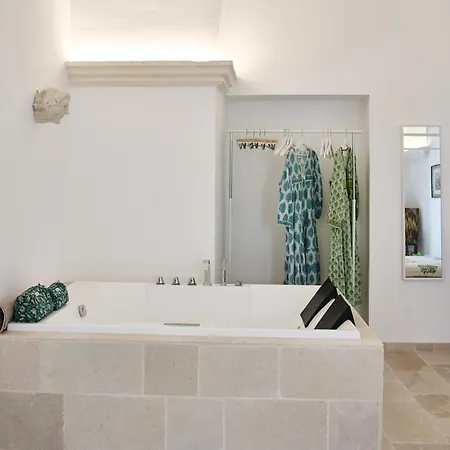 Silentio N2-ostuni-jacuzzi Ostuni
